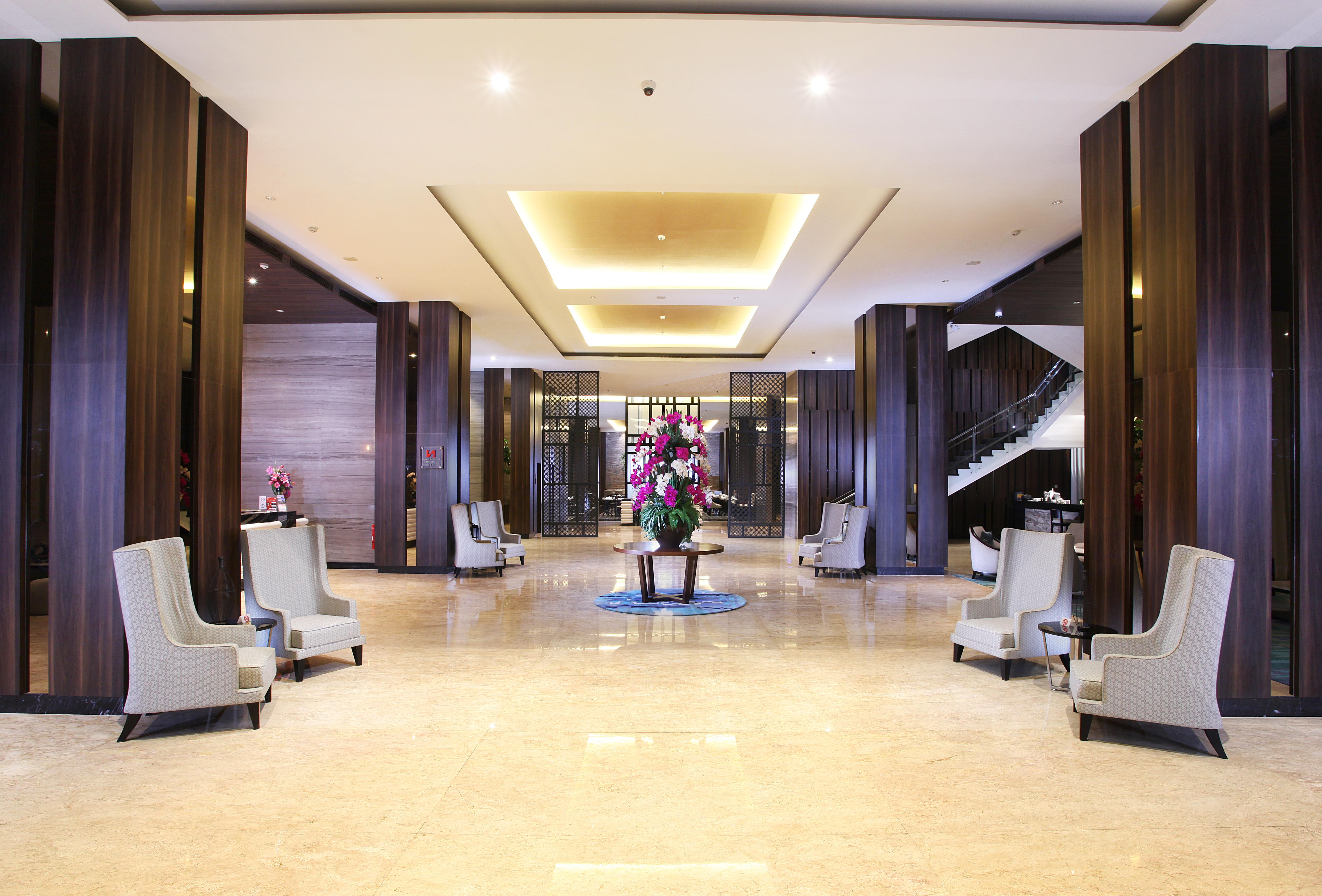 Swiss-Belinn Karawang Exterior foto