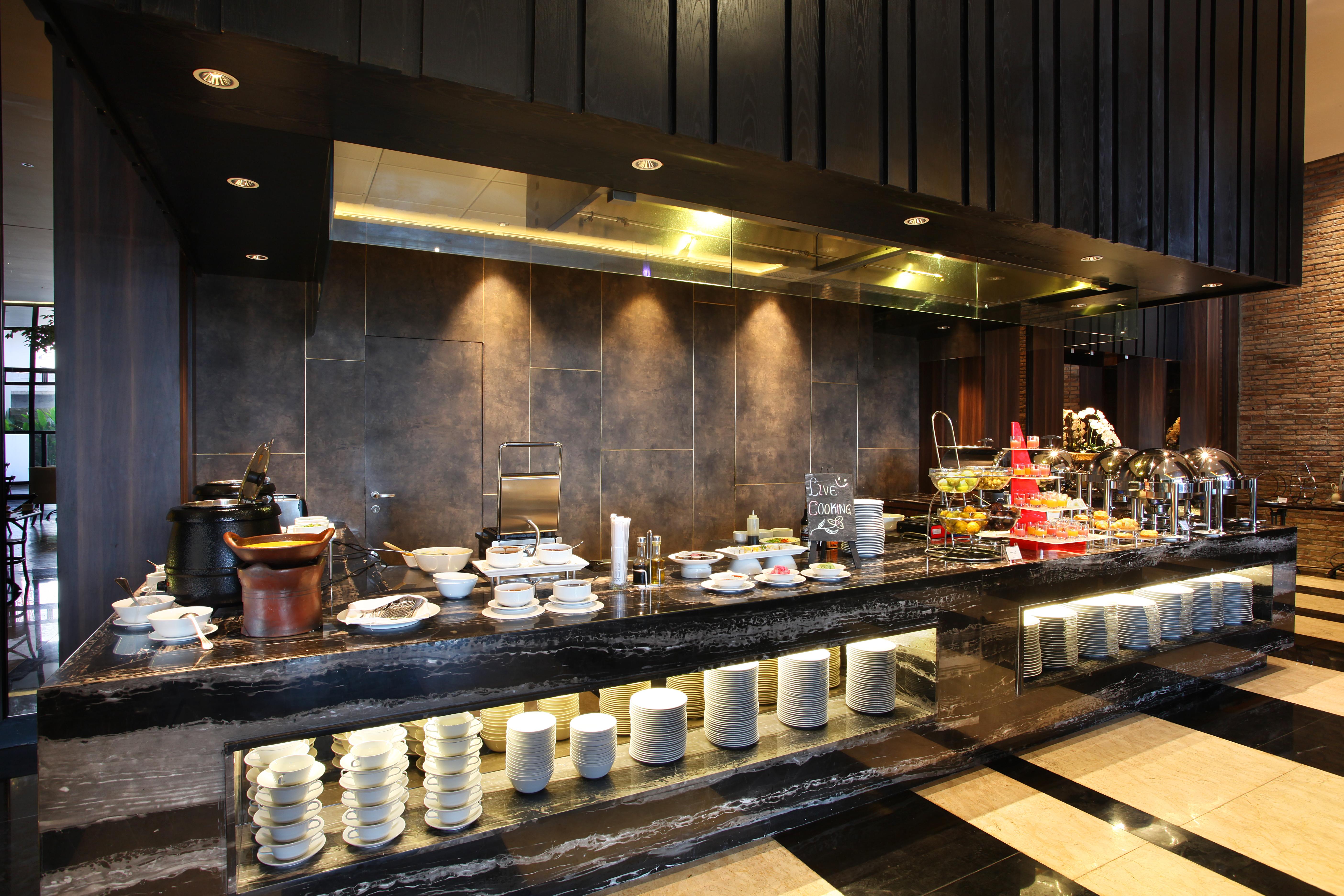 Swiss-Belinn Karawang Exterior foto